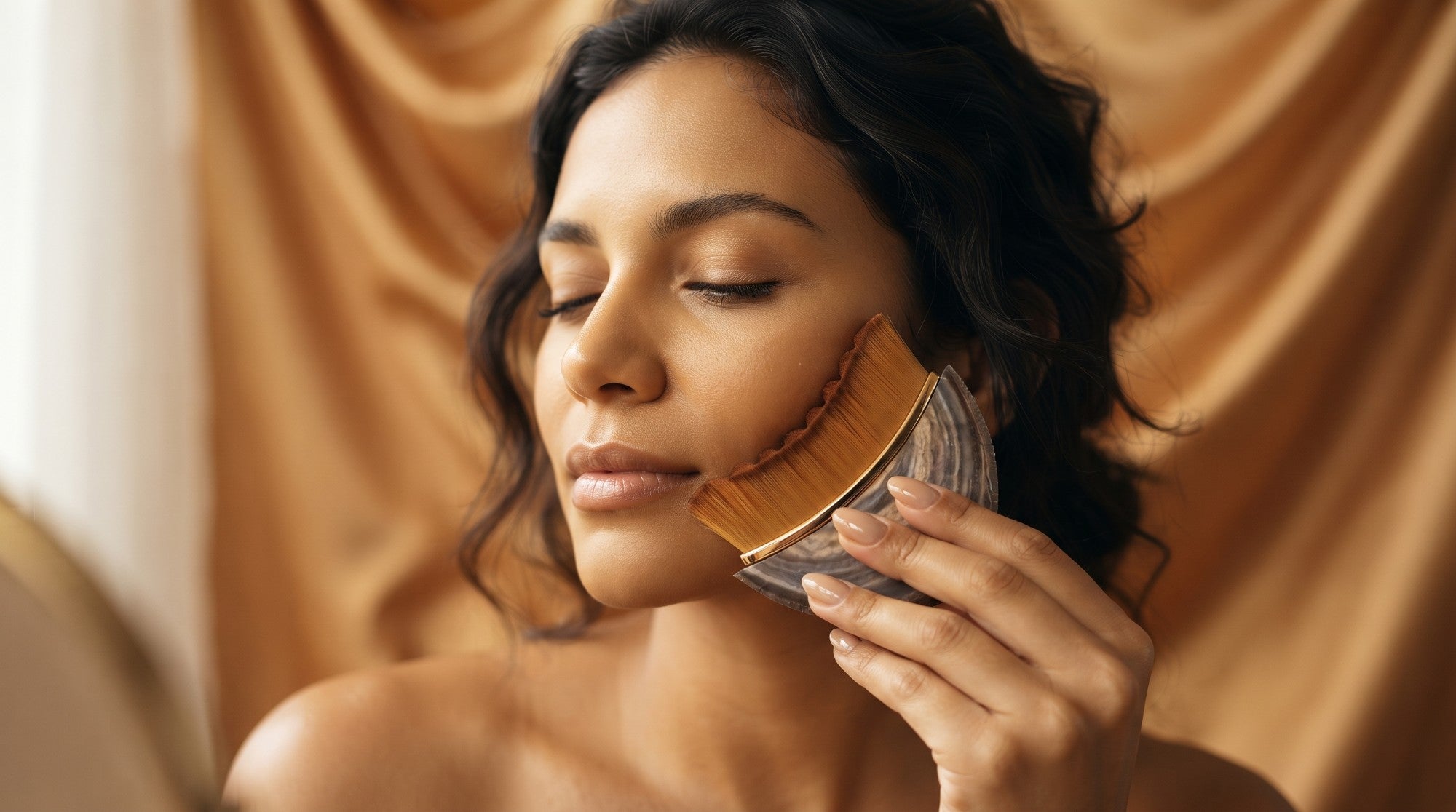 Ritual de drenagem com a escova V-Lift Sculpt